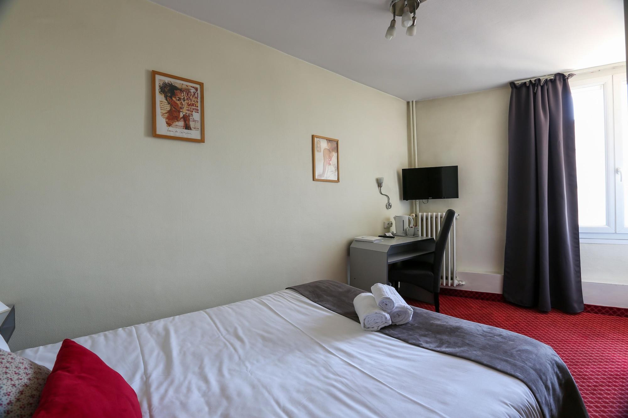Brit Hotel Bleu Nuit Saintes Eksteriør bilde