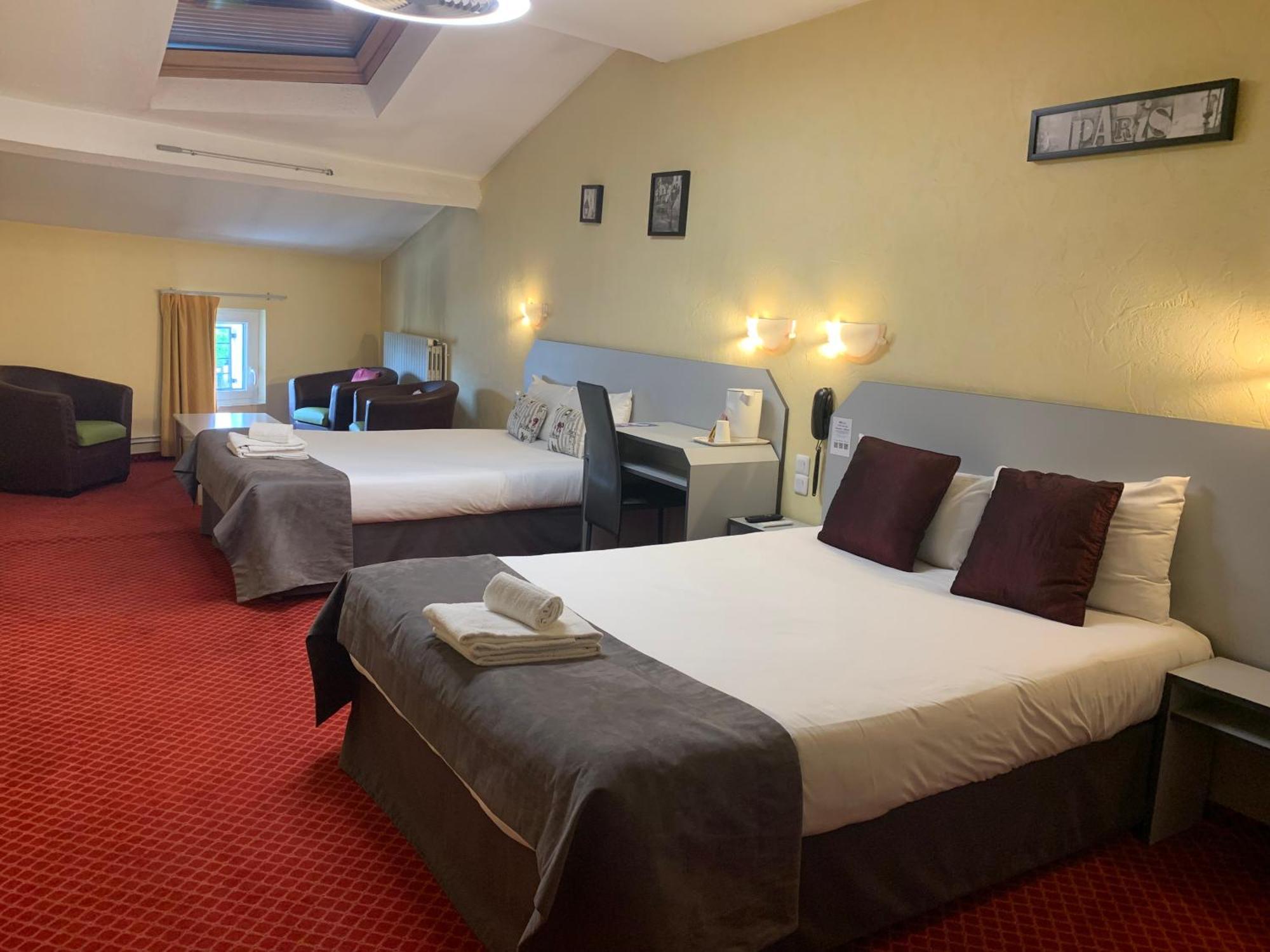 Brit Hotel Bleu Nuit Saintes Eksteriør bilde